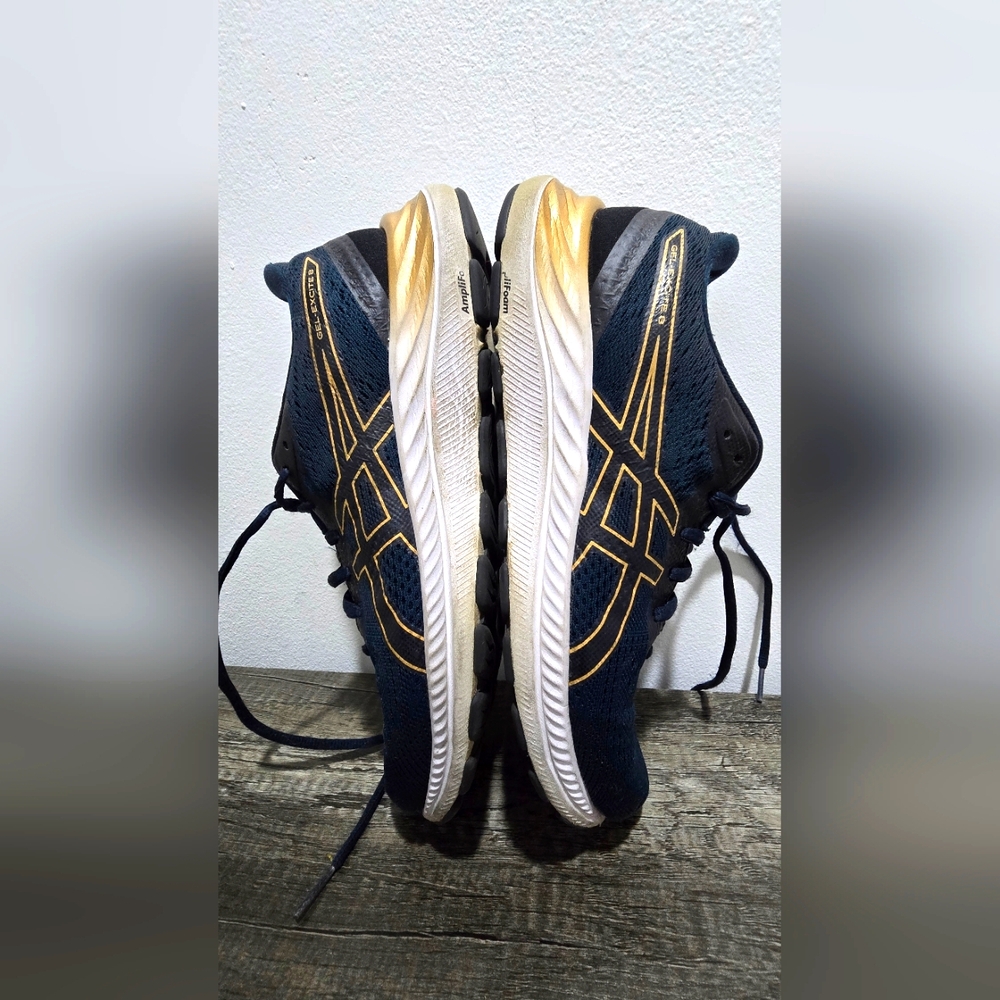 Asics Women's Gel Excite 8 Running Shoe Navy and Gold Size 10 - Picture 1 of 7